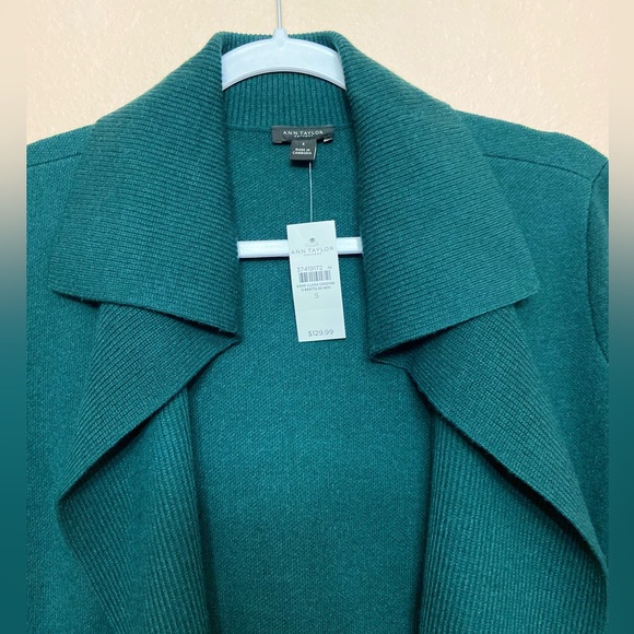 Ann Taylor Factory Long Cardigan - Picture 2 of 4